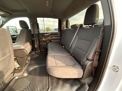 Used 2023 GMC Sierra 3500 SLE image 33