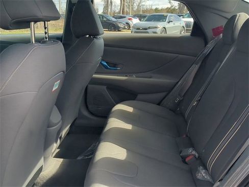 New 2025 Hyundai Elantra Sport image 13