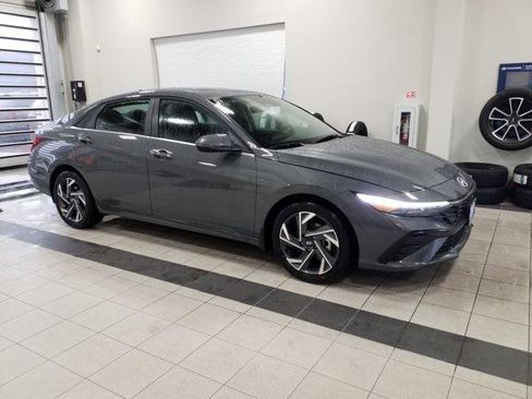 New 2026 Hyundai Elantra Limited image 1