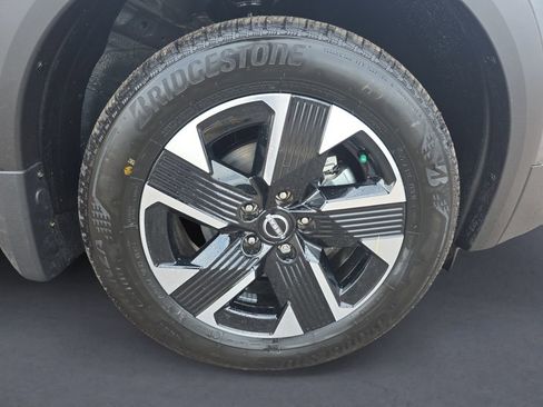 New 2026 Nissan Kicks SV w/ SV Premium Package image 14