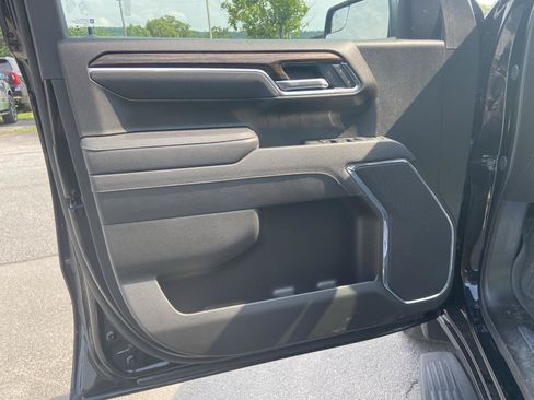 Used 2025 GMC Sierra 1500 Elevation w/ LPO, Elevation Black Package AWD/4WD image 24