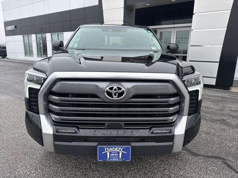 Used 2024 Toyota Tundra Limited image 2