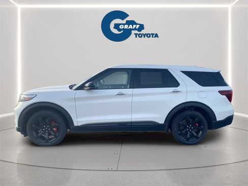 Used 2022 Ford Explorer ST w/ Equipment Group 401A image 2