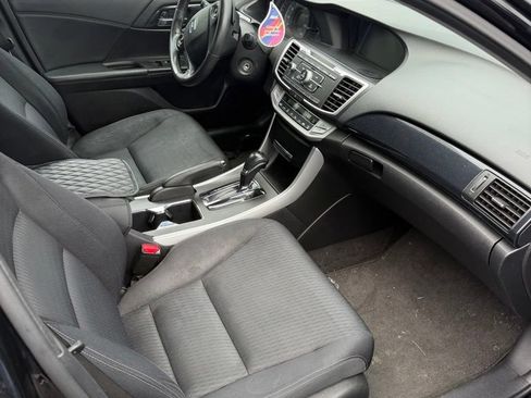 Used 2014 Honda Accord Sport image 9