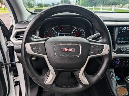 Used 2017 GMC Acadia SLE w/ Driver Alert Package I AWD/4WD image 23