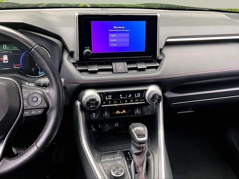 Used 2024 Toyota RAV4 SE w/ Weather & Moonroof Package AWD/4WD image 7