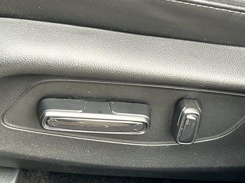 Used 2026 Honda HR-V EX-L image 26