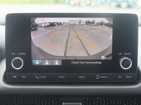 Used 2024 Honda HR-V LX image 8