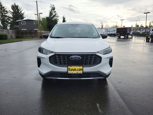 Certified 2023 Ford Escape Active image 11