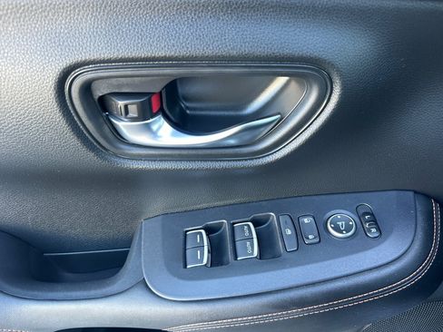 Used 2024 Honda HR-V Sport image 10