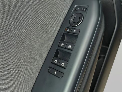 Certified 2025 Kia K4 EX image 12