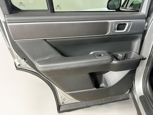 Used 2025 Hyundai Santa Fe SEL AWD/4WD image 25