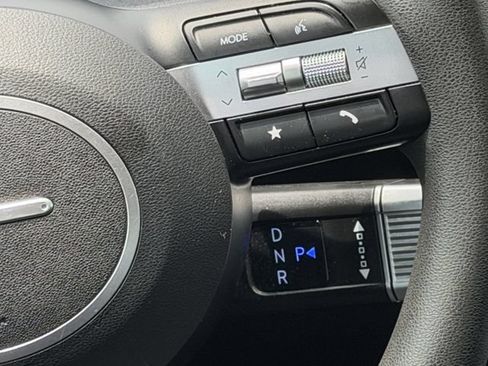 Used 2025 Hyundai Sonata SEL FWD image 13