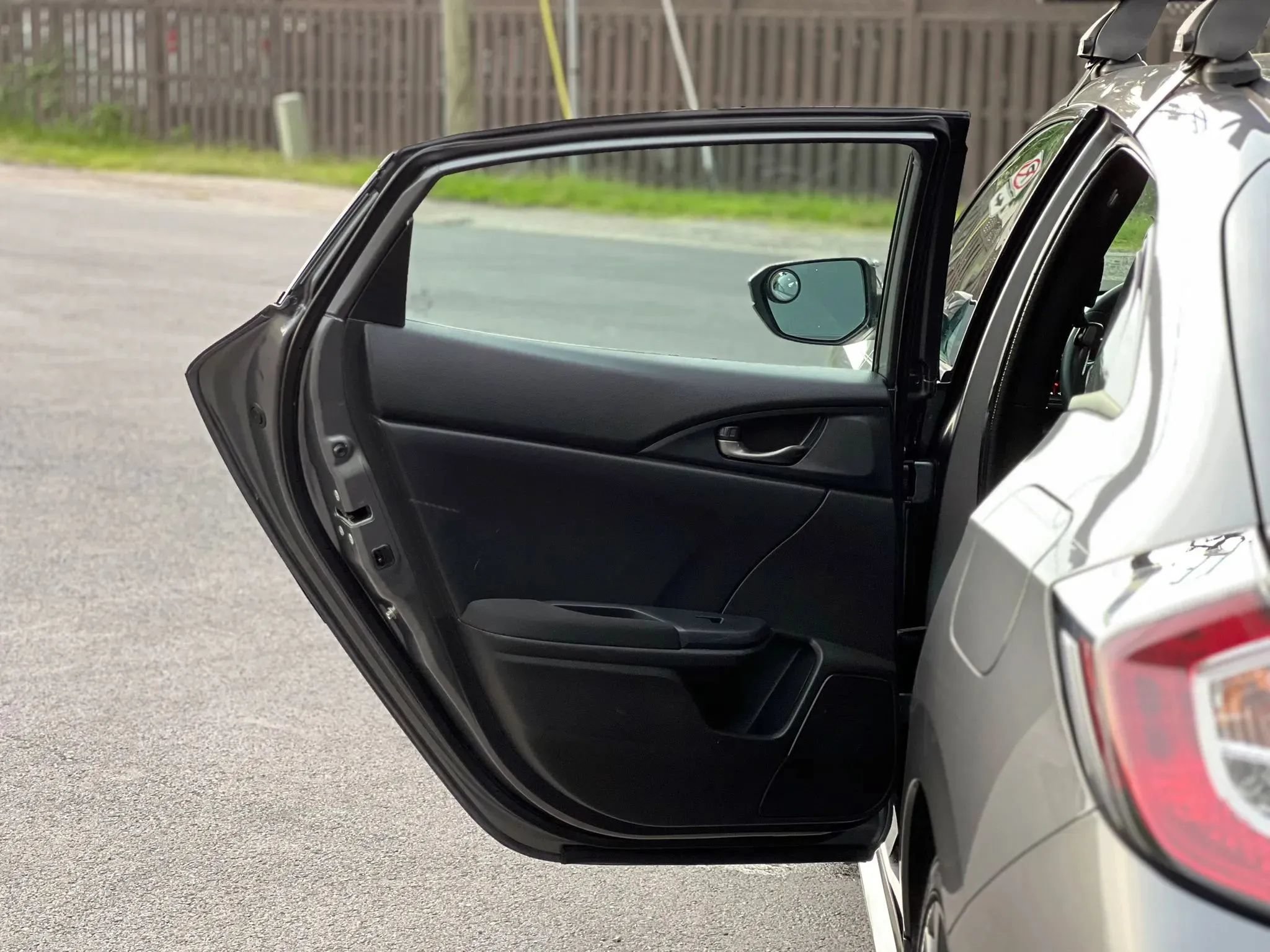 Used 2017 Honda Civic Sport image 35