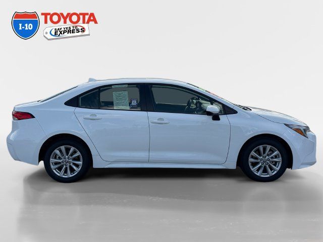 Certified 2024 Toyota Corolla LE w/ LE Convenience Package FWD image 6