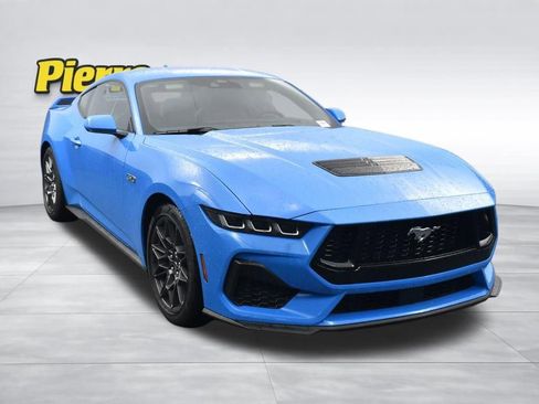 Used 2024 Ford Mustang GT Premium w/ GT Performance Package RWD image 6