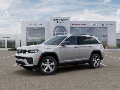 New 2026 Jeep Grand Cherokee Limited w/ Trailer Tow Package AWD/4WD image 2