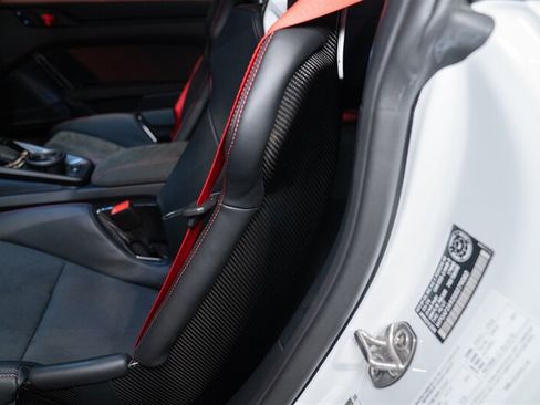 Used 2025 Porsche 911 GT3 RS RWD image 13