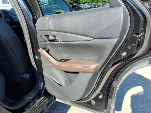 Used 2024 MAZDA CX-30 AWD 2.5 S w/ Premium Package image 26