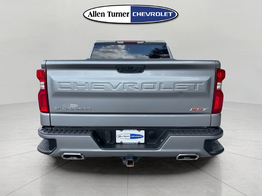 Used 2023 Chevrolet Silverado 1500 RST w/ Z71 Off-Road Package AWD/4WD image 5