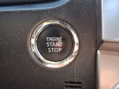 Used 2022 Toyota 4Runner Limited AWD/4WD image 24