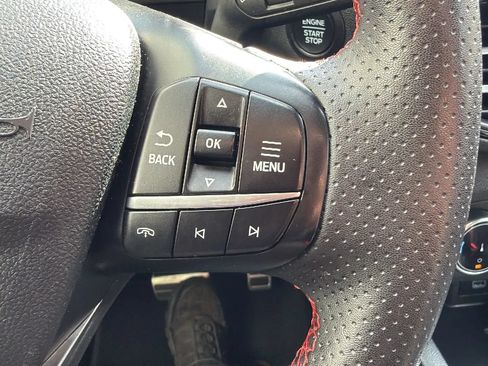 Used 2023 Ford Escape ST-Line FWD image 11