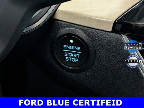 Certified 2022 Ford Escape Titanium w/ Titanium Elite Package image 27