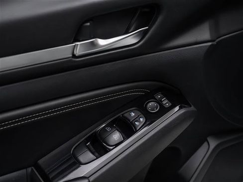 Used 2020 Nissan Altima 2.5 SL image 23