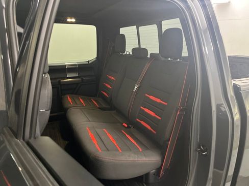 Used 2016 Ford F150 XLT w/ Equipment Group 302A Luxury image 19