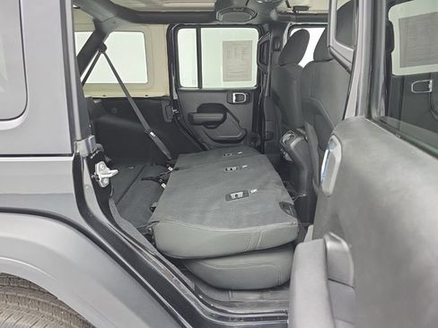 Used 2022 Jeep Wrangler Unlimited Sport AWD/4WD image 42
