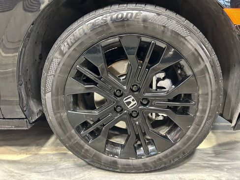 Used 2025 Honda Odyssey Sport-L image 22