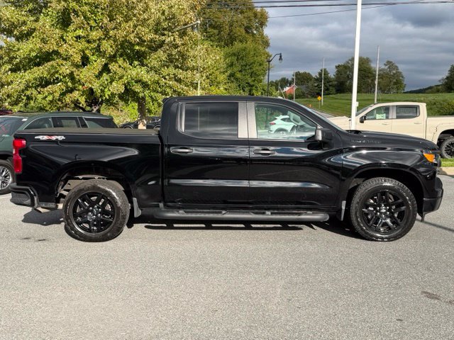 Certified 2024 Chevrolet Silverado 1500 Custom w/ Turbomax Blackout Package AWD/4WD image 13