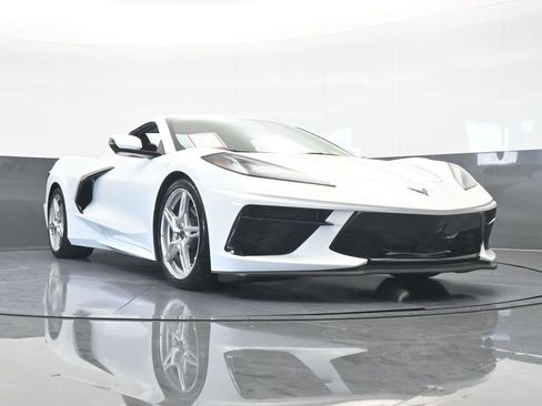 Used 2024 Chevrolet Corvette Stingray Convertible w/ 1LT image 58