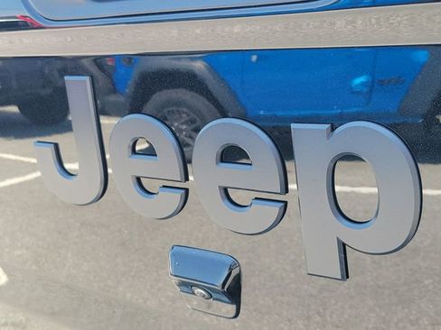 New 2026 Jeep Gladiator Sport image 6