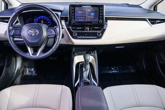 Used 2022 Toyota Corolla XLE FWD image 22