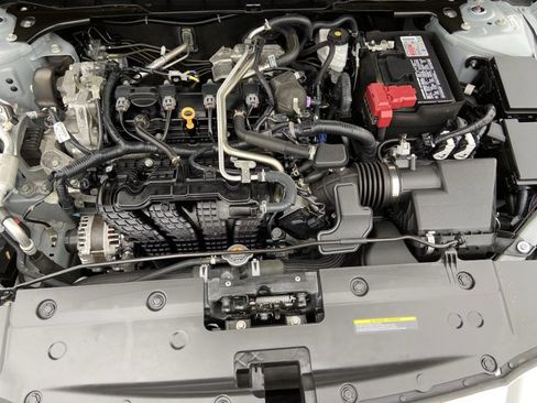 Used 2024 Nissan Altima 2.5 SV image 26