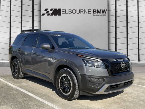 Used 2025 Nissan Pathfinder Rock Creek image 1