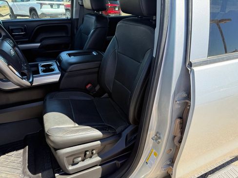 Used 2018 Chevrolet Silverado 1500 LTZ Z71 w/ Redline Edition AWD/4WD image 31
