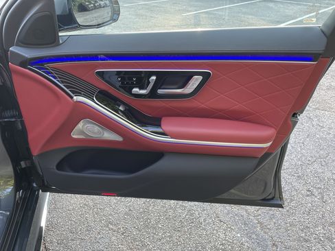 New 2026 Mercedes-Benz S 580 4MATIC Sedan image 40