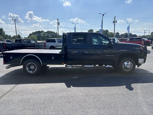 Used 2024 Chevrolet Silverado 3500 LT w/ Convenience Package AWD/4WD image 6
