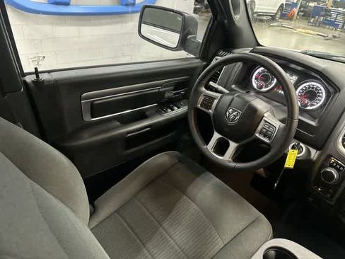 Used 2022 RAM 1500 Warlock AWD/4WD image 12