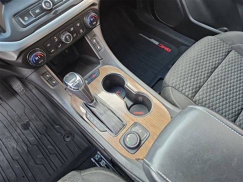 Used 2017 GMC Acadia SLE w/ Driver Alert Package I image 25