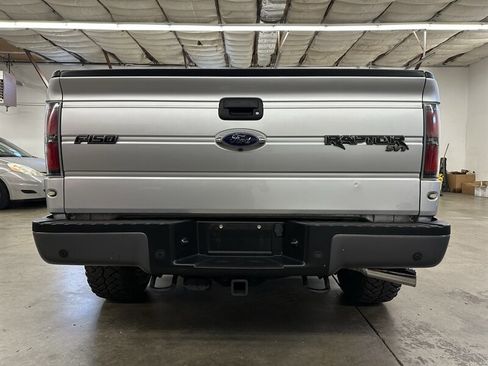 Used 2014 Ford F150 Raptor w/ Equipment Group 801A Luxury image 4