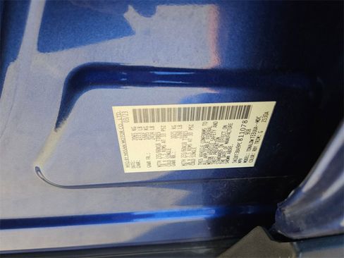 Used 2023 Nissan Rogue SV image 30