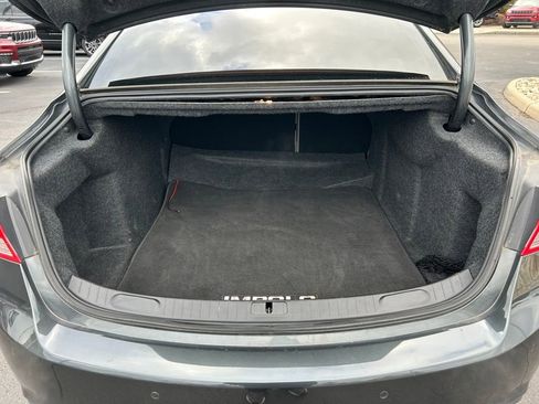 Used 2018 Chevrolet Impala Premier w/ Premier Confidence Package image 28
