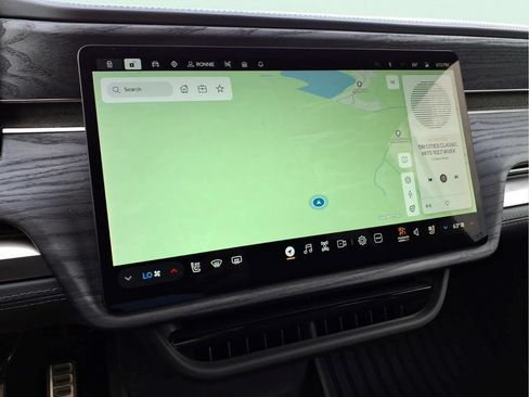 Used 2022 Rivian R1T Adventure AWD/4WD image 23