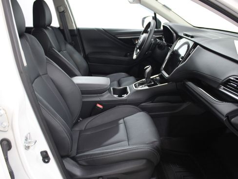 Certified 2025 Subaru Outback Limited AWD/4WD image 23