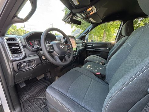 Used 2026 RAM 3500 Big Horn AWD/4WD image 10