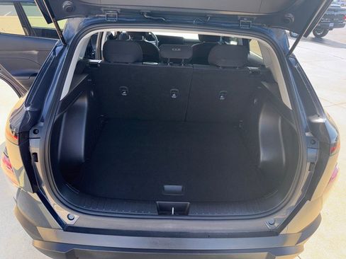 Used 2025 Hyundai Kona SEL image 9