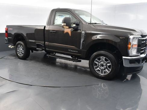 New 2025 Ford F250 XLT w/ 360-Degree Camera Package image 6